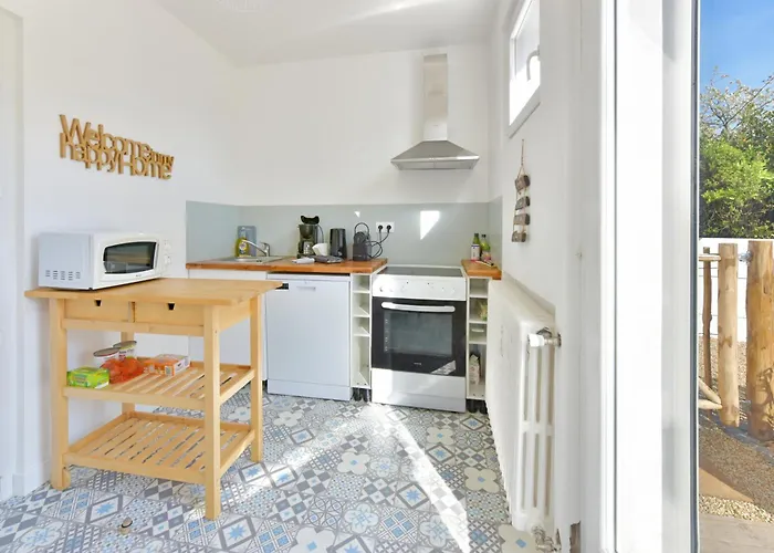 Emissole F3 4 A 6p 2ch Cosy Proche Port *